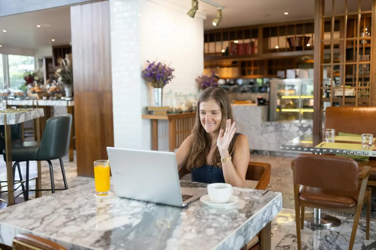 Why Your Online Dating Efforts May Be Failing (and How to Turn It Around)